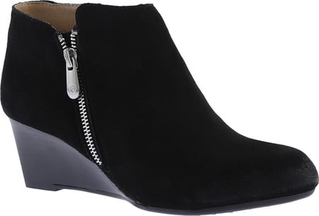 adrienne vittadini wedge booties
