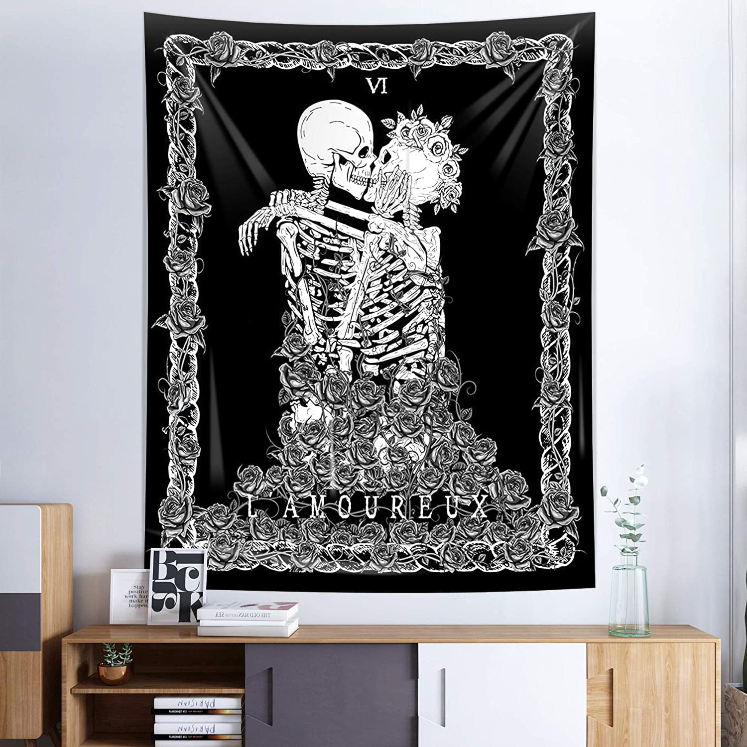 Skulls kissing tapestry hotsell