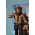 thumbnail image 2 of Figura Posada Krampus Roja de 15 cm de McFarlane Toys, 2 of 9