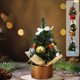 thumbnail image 1 of Mini adorno de árbol de Navidad de 7,9 pulgadas - Pequeño árbol de plástico rojo y morado para decoración de escritorio, salón y dormitorio, 1 of 6
