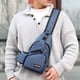thumbnail image 4 of Bolso de hombro para hombre, exterior Oxford con puerto USB, mochila para hombro Nuevo Tela Azul Oscuro-Oxford Yuyangstore Bolsas de moda para hombres, 4 of 8