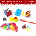 thumbnail image 3 of Paquete de 8 regalos de Navidad para fiestas de mesa SURCVIO para niños y adultos, 3 of 6
