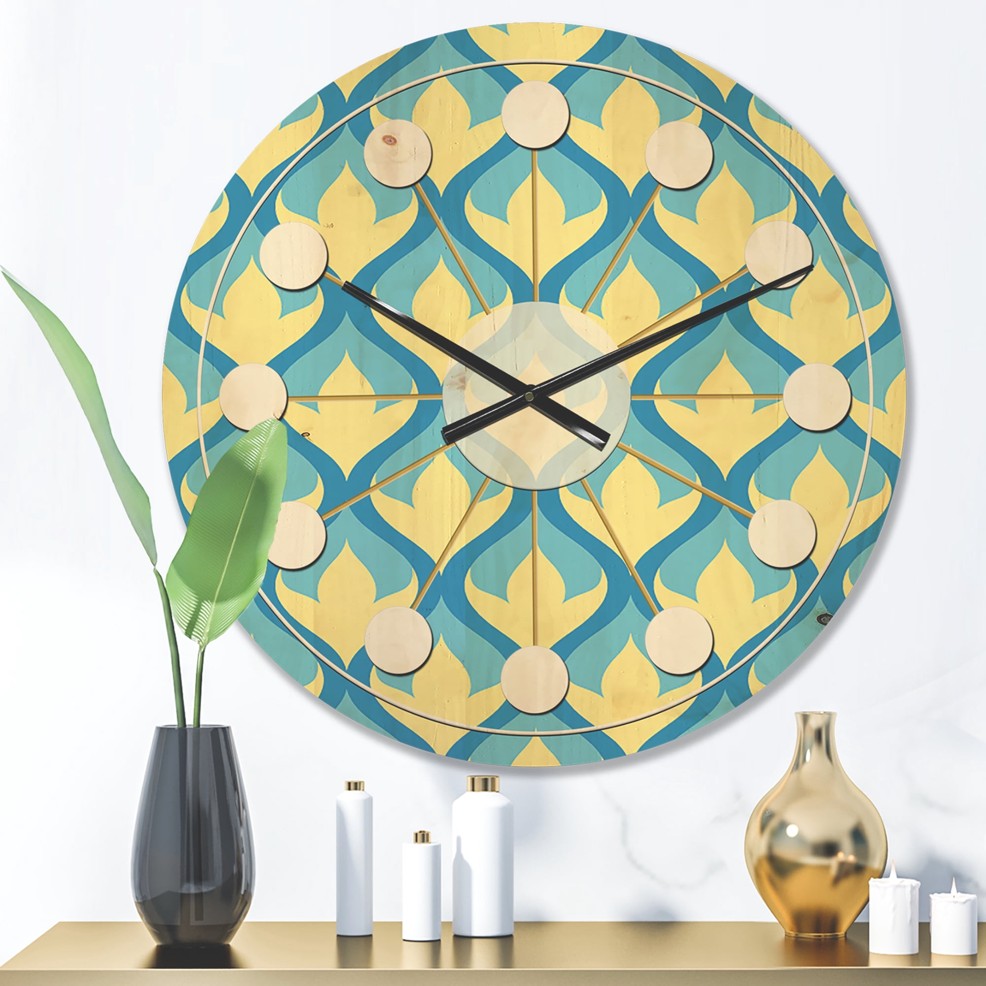 Designart 'Abstract Retro Pattern Design XVII' Mid-Century Modern Wood Wall Clock