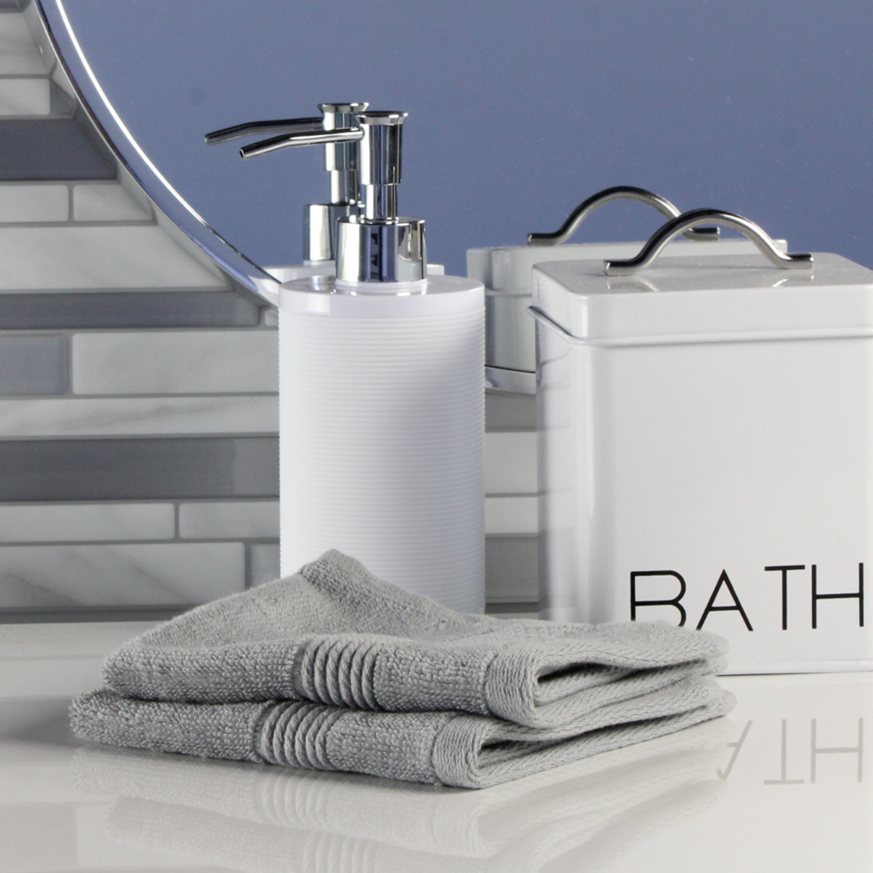 Freshee 2Piece Washcloth Set, Grey Featuring Intellifresh Antimicrobial Technology