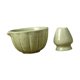 thumbnail image 5 of Cuenco de cerámica para matcha de 420 ml, hecho a mano, para té verde, ideal para ceremonias, amigos y familia. Verde con soporte, 5 of 9