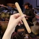 thumbnail image 4 of 6 pares de claves de madera para instrumentos de percusión musical, baquetas rítmicas, baquetas rítmicas para niños M, 4 of 5