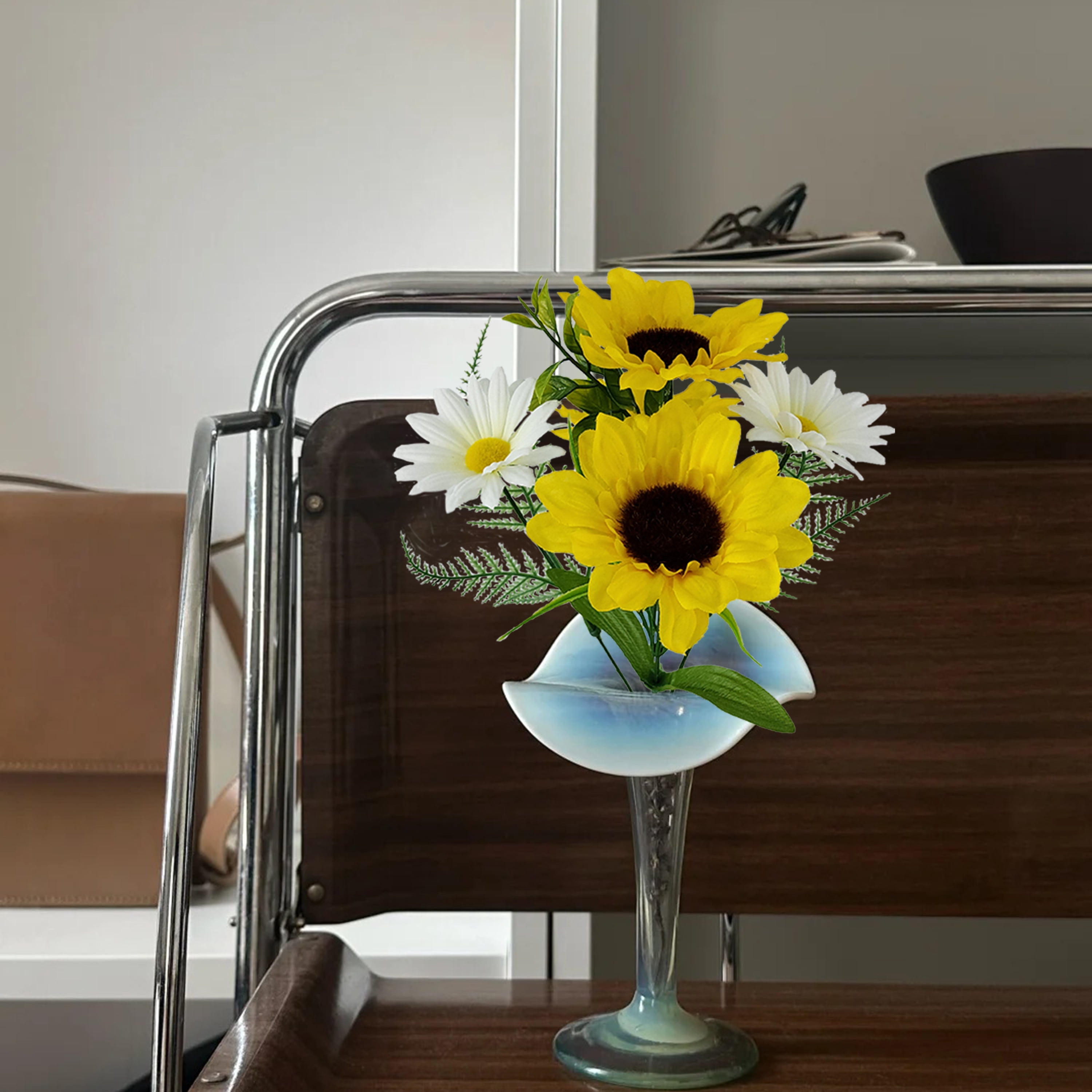 Mainstays Indoor 15 inch Artificial Polyester Daisy Pick, Yellow Color.