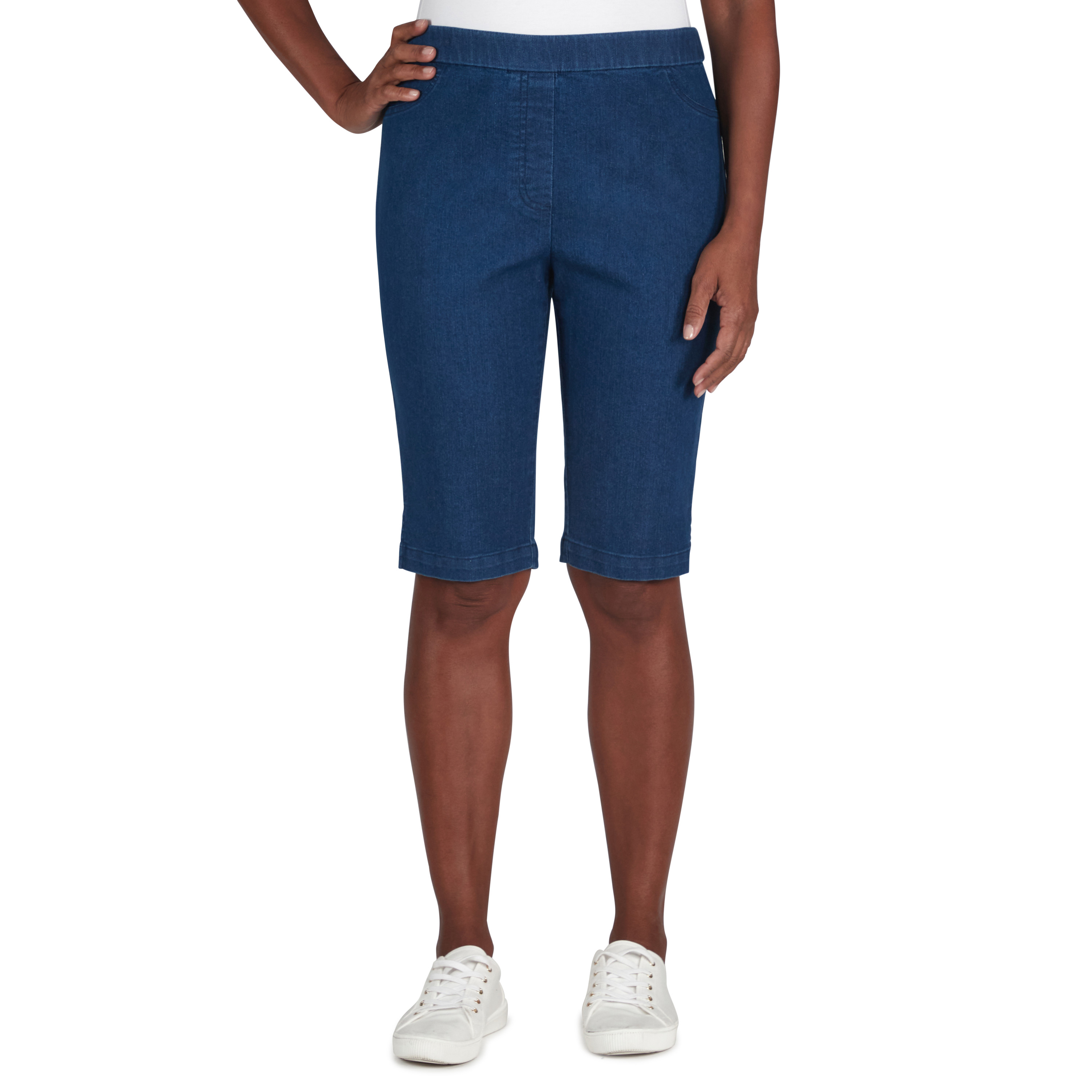Alfred Dunner Womens Petite Allure Bermuda Denim Short, Women's, Size: 6P, Blue