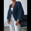 thumbnail image 4 of Suéter de Crochet Corto con Frontal para Mujer, Cuello en V Asimétrico, Suéter de Punto con de Murciélago de Gran Tamaño Azul M, 4 of 10