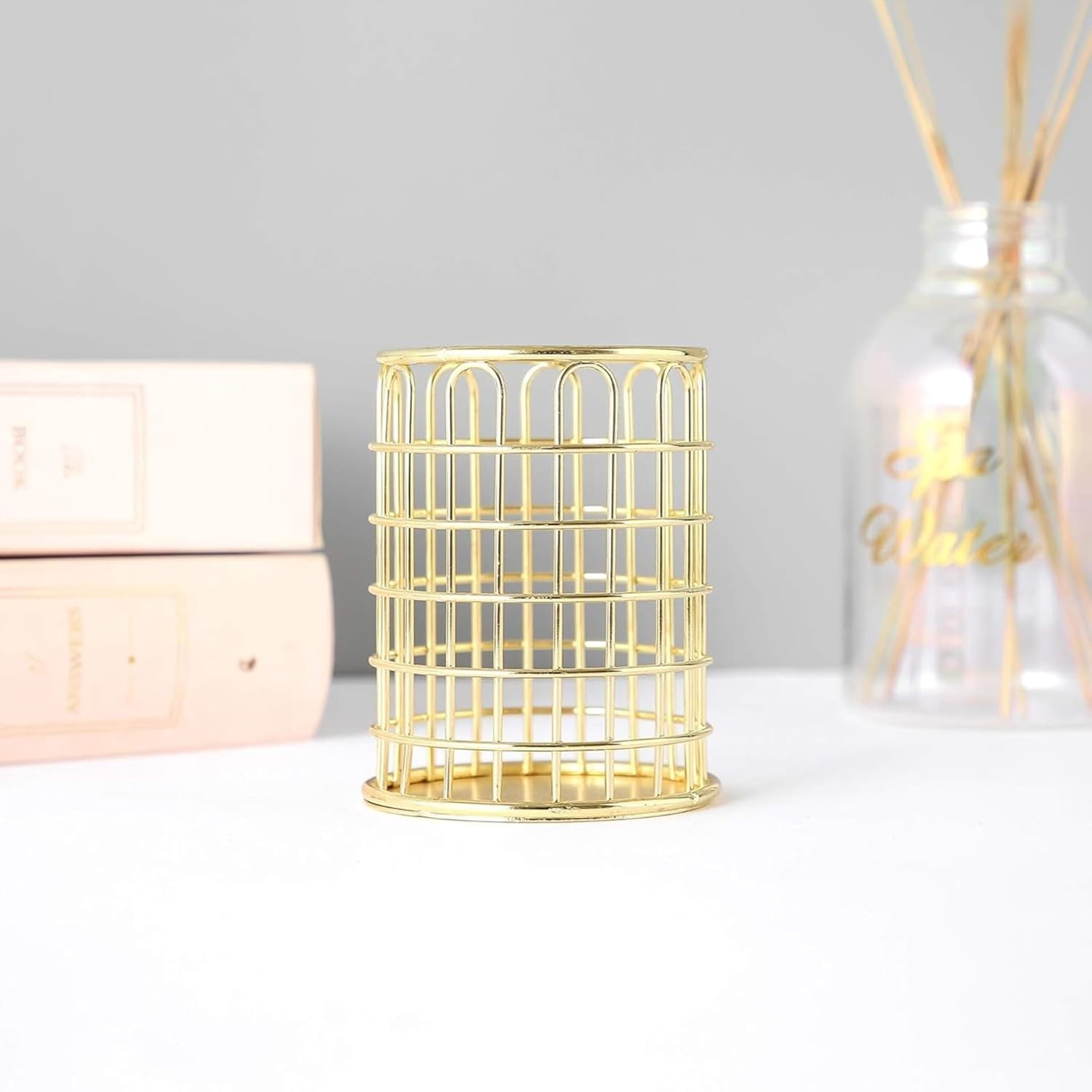 ABPETE Pencil Cup,Pen Holder, Wire Metal Pencil Holder, Decorative Desk Storage Organizer Container for Stationery and Desk Accessories (Gold 2,2-PACK)