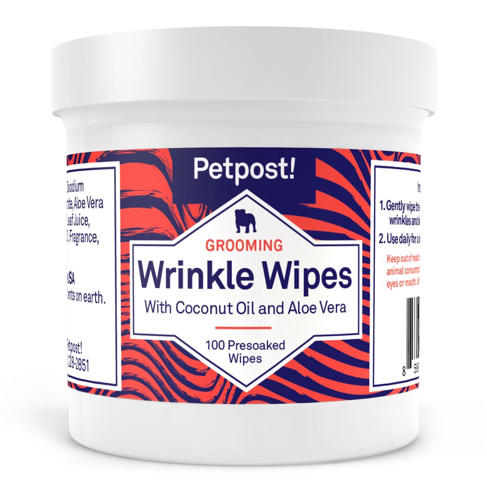 Petpost Bulldog Wrinkle Wipes for Dogs Cleans and Soothes Pug