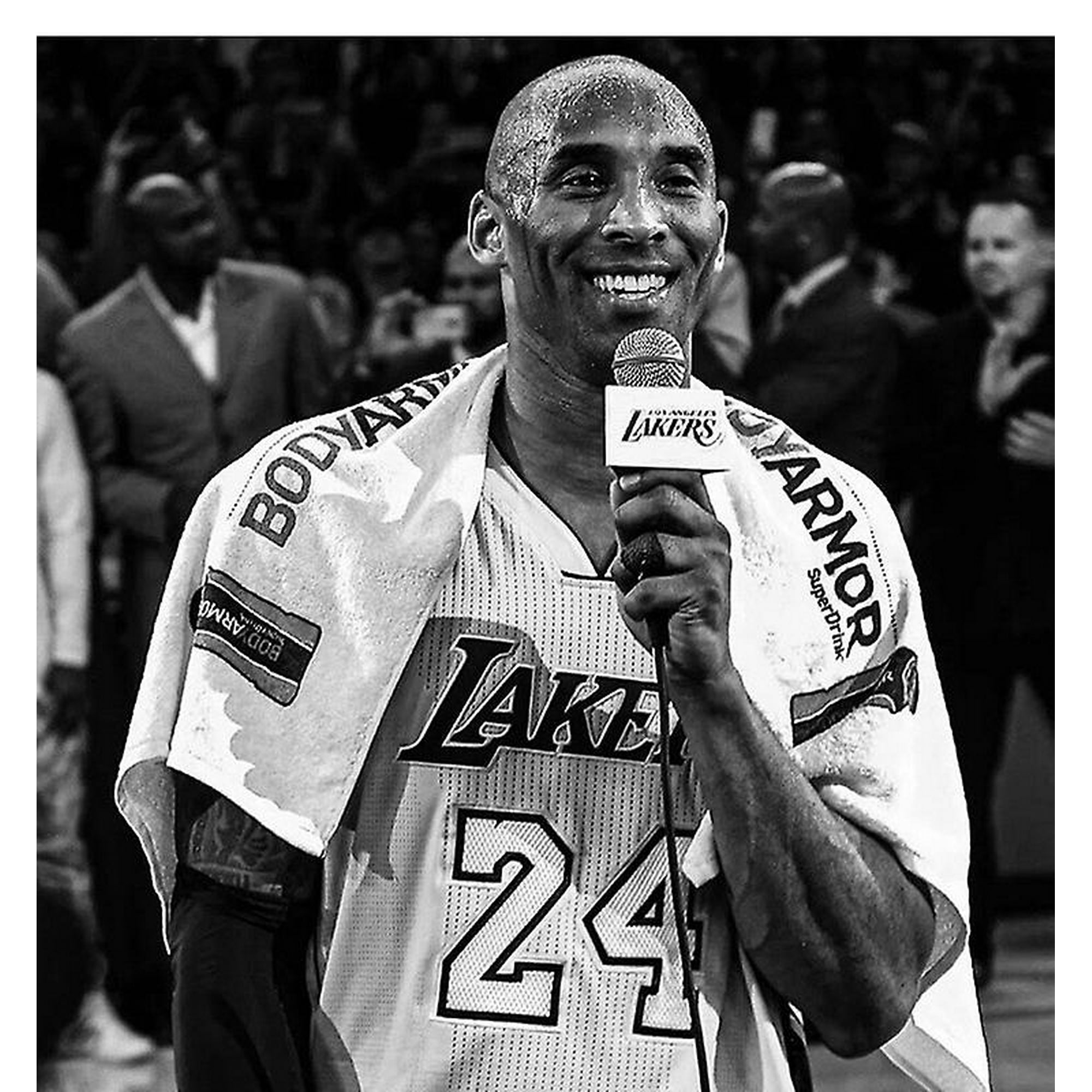 Maillot lakers noir kobe sale