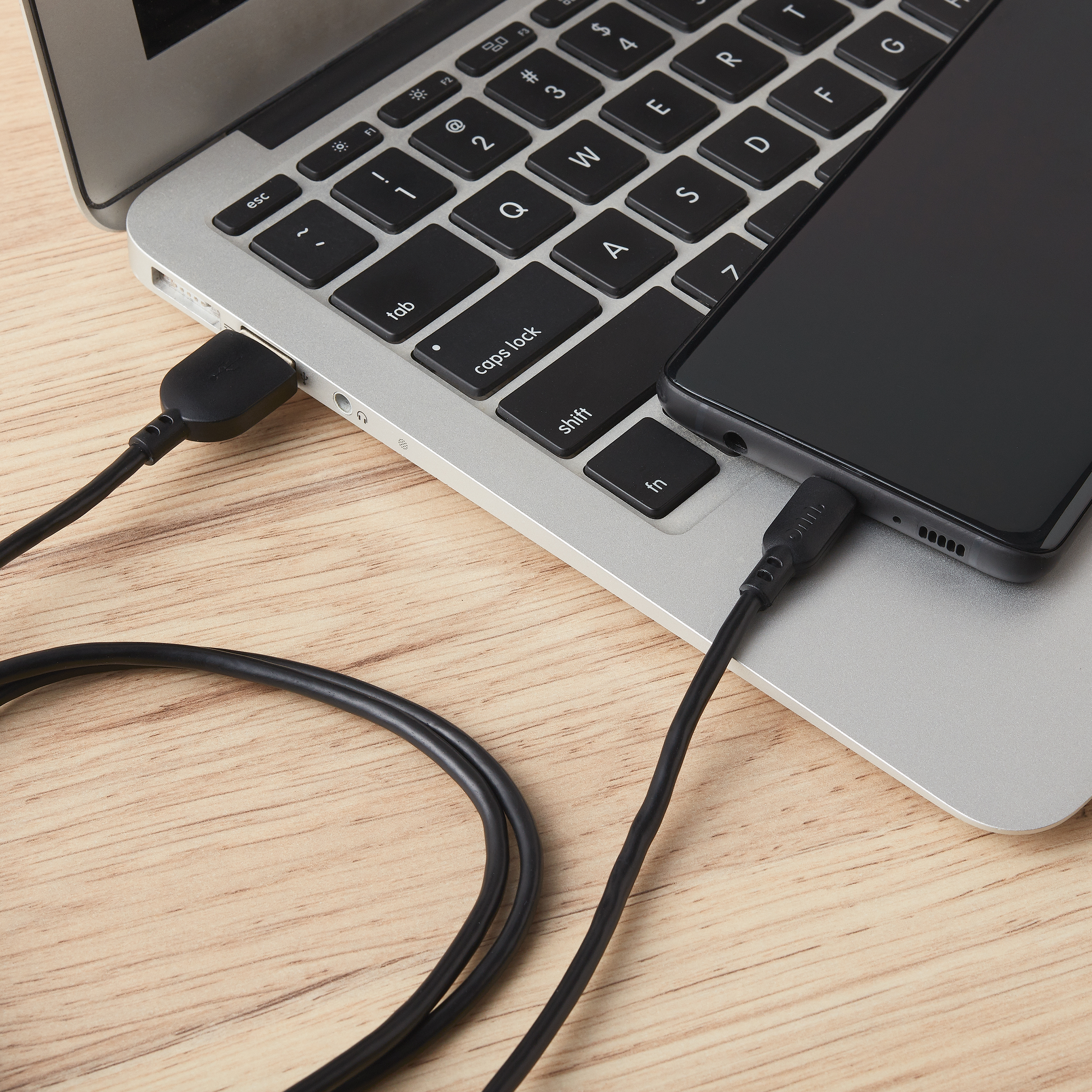 Cable de carga onn de 3 pies Micro-USB a USB, negro 7