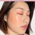 thumbnail image 2 of Colorete en crema Rare Beauty Stay Vulnerable, casi malva, 2 of 6
