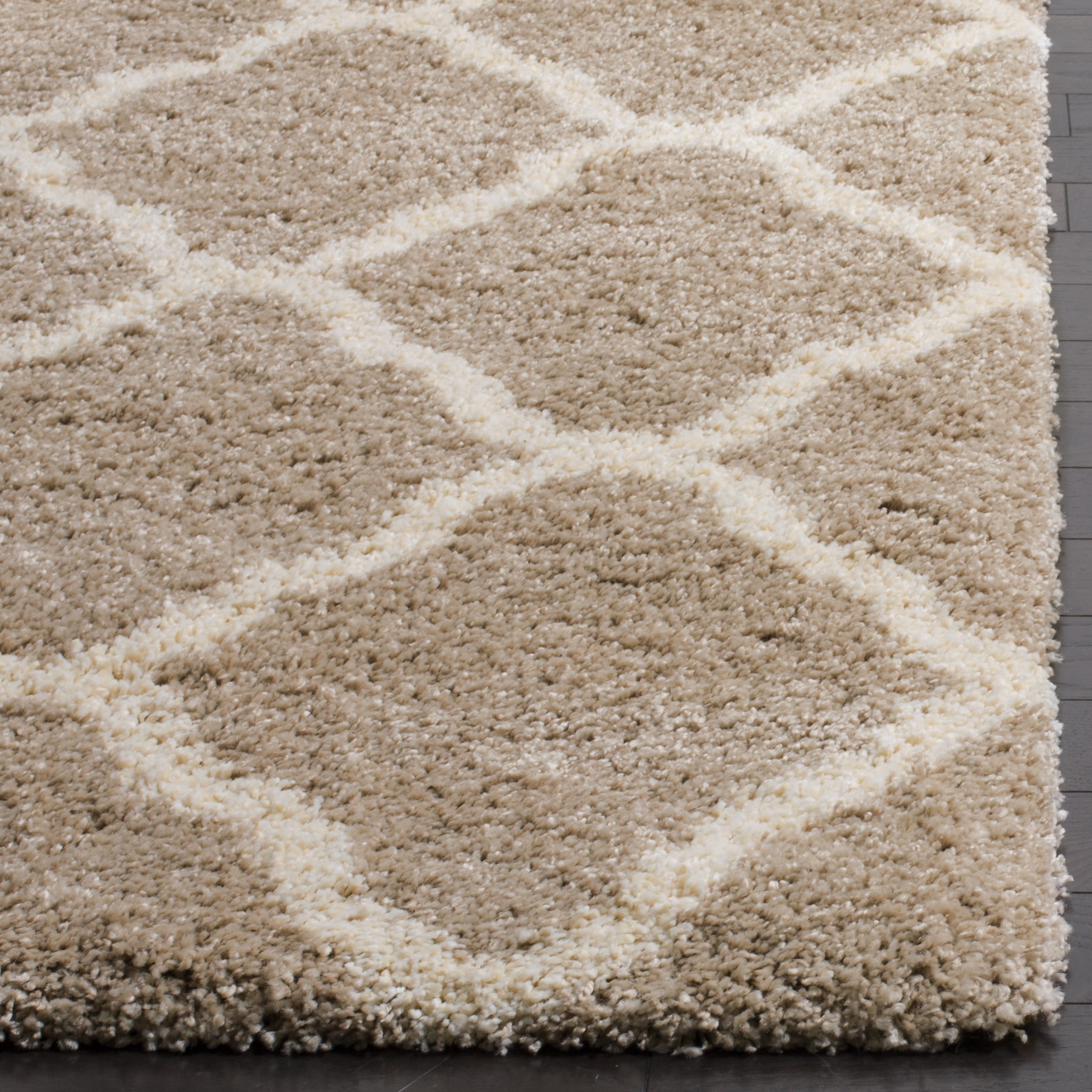 SAFAVIEH Hudson Aline Plush Geometric Shag Area Rug, Beige/Ivory, 11' x 15'
