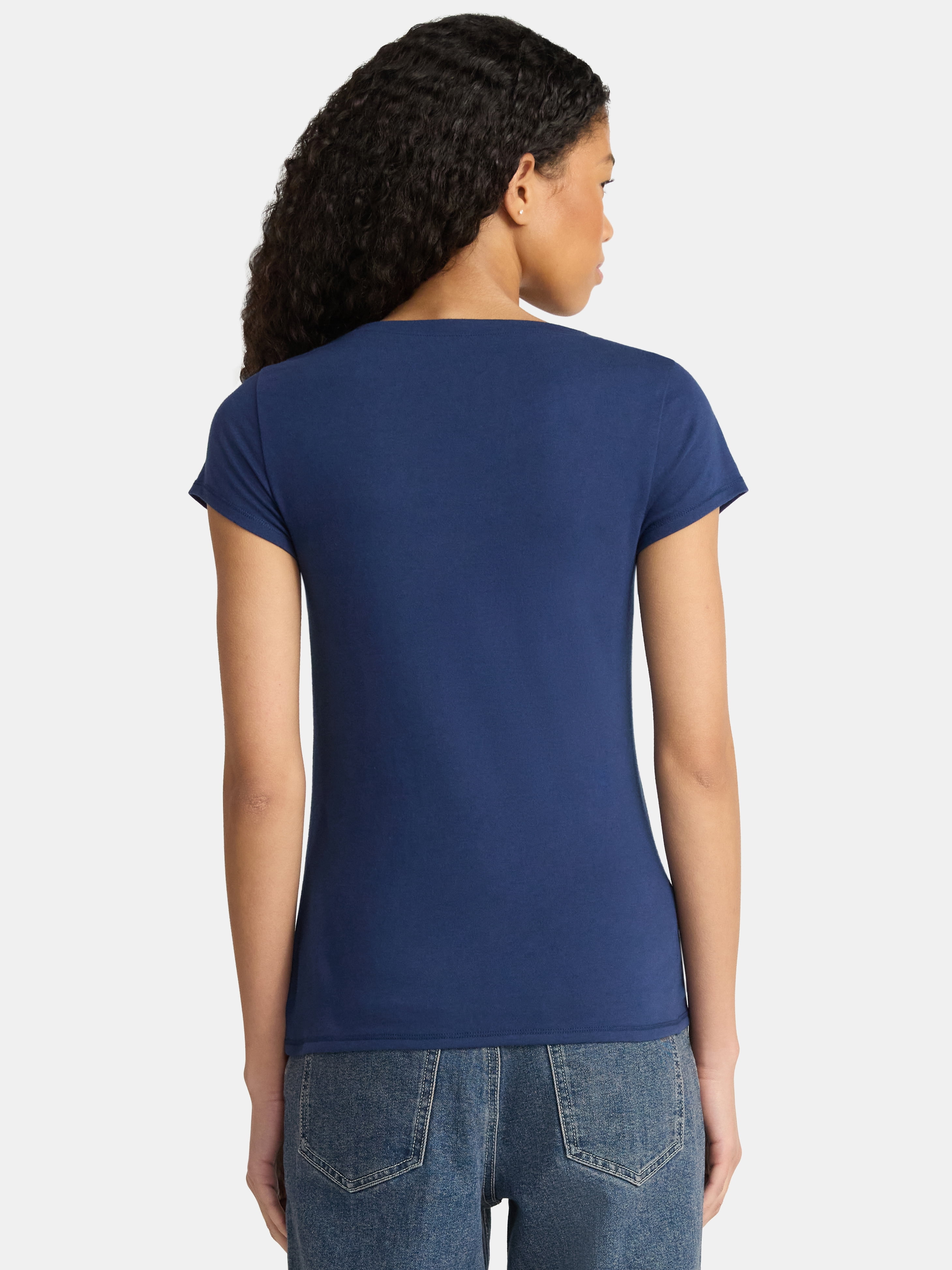 No Boundaries Scoop Neck Tee with Short Sleeves, Women's