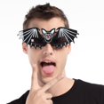 thumbnail image 2 of Surtido Novedad Gafas de terre para Fiestas Gafas Divertidas Disfraces Accesorios para fotografía Murciélago 02, 2 of 9