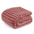 thumbnail image 1 of Manta Bedsure Brick Dust Forro polar 127 x 178 cm, suave y acogedora, 1 of 8