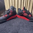 thumbnail image 2 of Taille 10.5 - Jordan 4 Rétro Rouge Moyen Tonnerre, 2 of 6