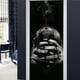 thumbnail image 4 of Papel Pintado De Terror 3D Pegatina De Puerta Negra Autoadhesiva Impermeable Mural De Terror Calcomanía De Pared De Pvc Para Decoración De Halloween Decoración De Fiesta Cateissary HA013114-00, 4 of 7