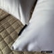 thumbnail image 5 of Fundas de cojín decorativas HomeCentric en blanco roto (paquete de 2), 50 x 50 cm (20 x 20 pulgadas), de satén liso para sofá, estilo moderno liso - Satén flameado blanco roto, 5 of 8