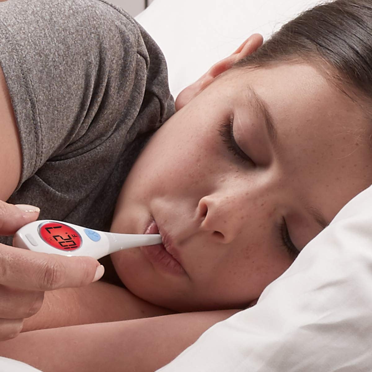 Vicks Rapid Read Digital Oral Thermometer, for Kids and Adults VDT972BBUS