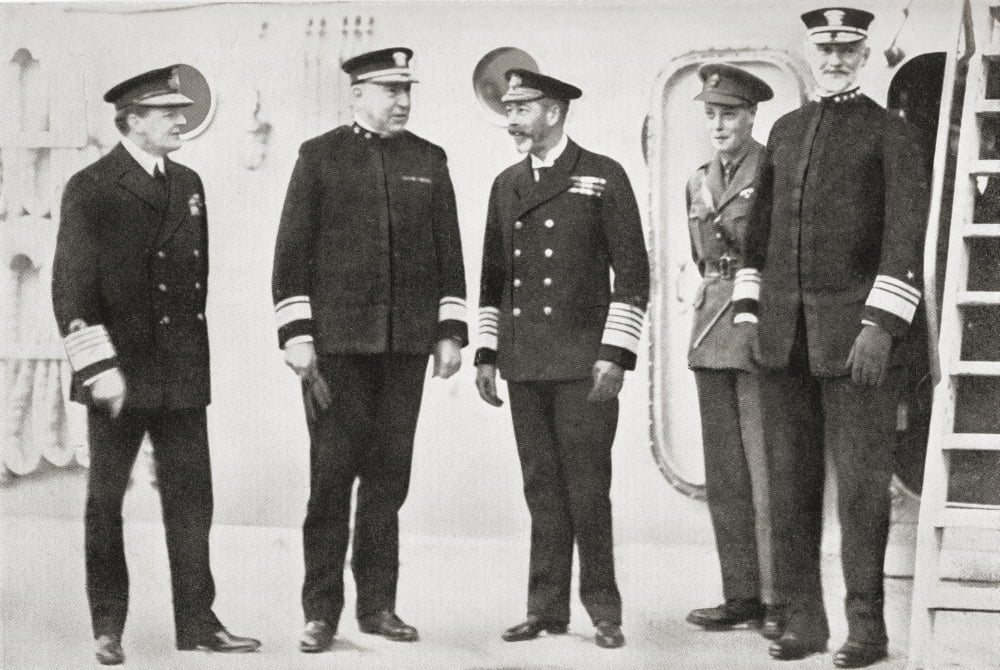 King George V Visits The Fleet At Rosyth Edinburgh Scotland In 1918 From Left Admiral Beatty Admiral Rodman US Navy King George V The Prince Of Wales Later King Edward Viii And Admiral Sims US Navy Da