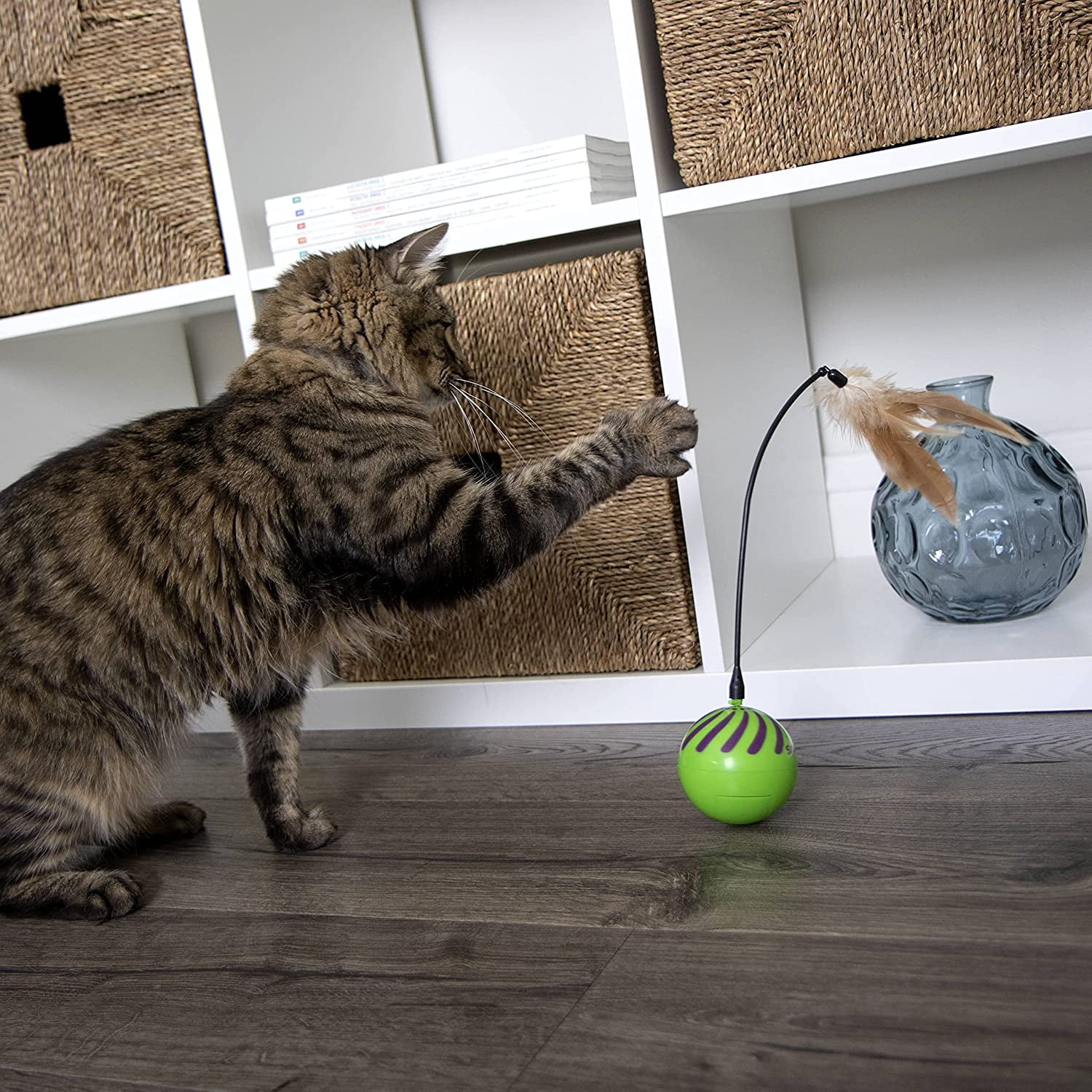 SmartyKat (2-Set) Feather Whirl Electronic Motion Wand Toys for Cats & Kittens, Includes x2 Extra Wands, Spinning, Battery Powered, Fun & Engaging Play, Encourages Exercise - Green, 2-Set