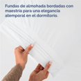 thumbnail image 4 of CGK Unlimited Juego de S&aacute;banas King Size - Juego de 4 Piezas - S&aacute;banas de Lujo - Extra Suave - Esquinas Profundas - Transpirable y Refrescante - Sin Arrugas - Juego de 4 Piezas T, 4 of 8
