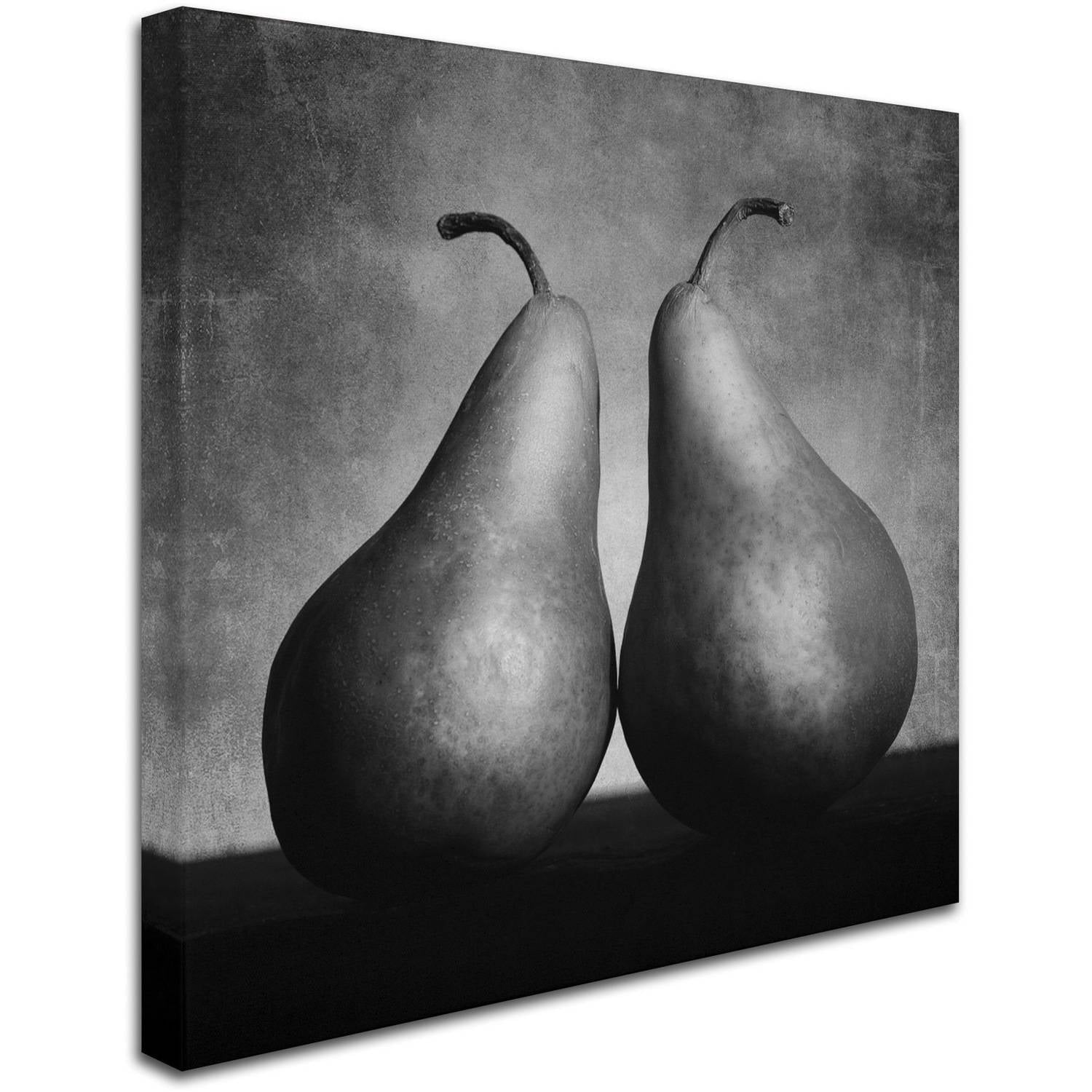 Trademark Fine Art "Peras Enamoradas" Canvas Art by Moises Levy