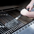thumbnail image 4 of Cepillo para barbacoa, cepillo de limpieza para barbacoa 3 en 1, cerdas de acero inoxidable para una limpieza rápida y eficiente de todas las parrillas, 4 of 5