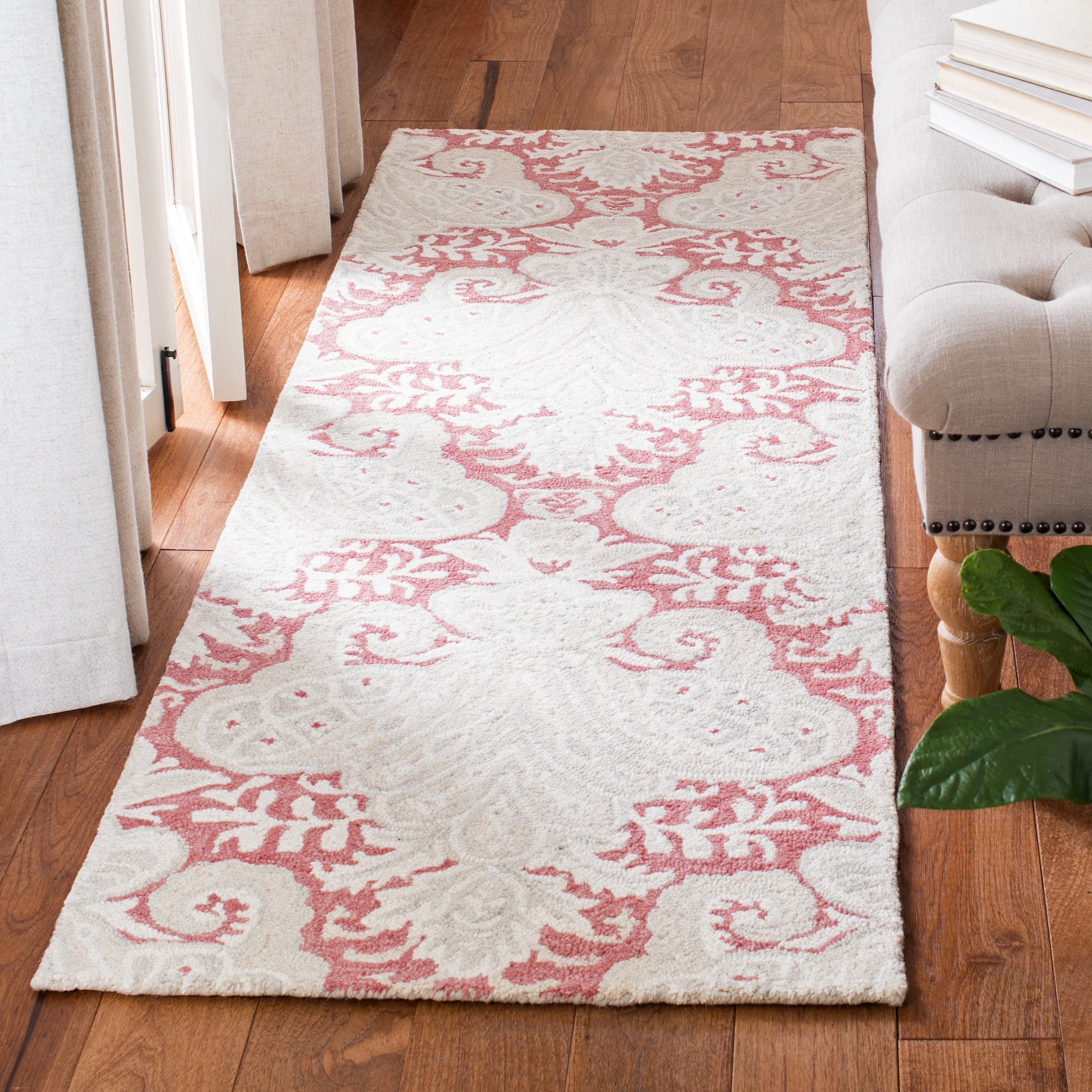 SAFAVIEH Micro-Loop Deziree Floral Runner Rug, Pink/Beige, 2'3" x 7'