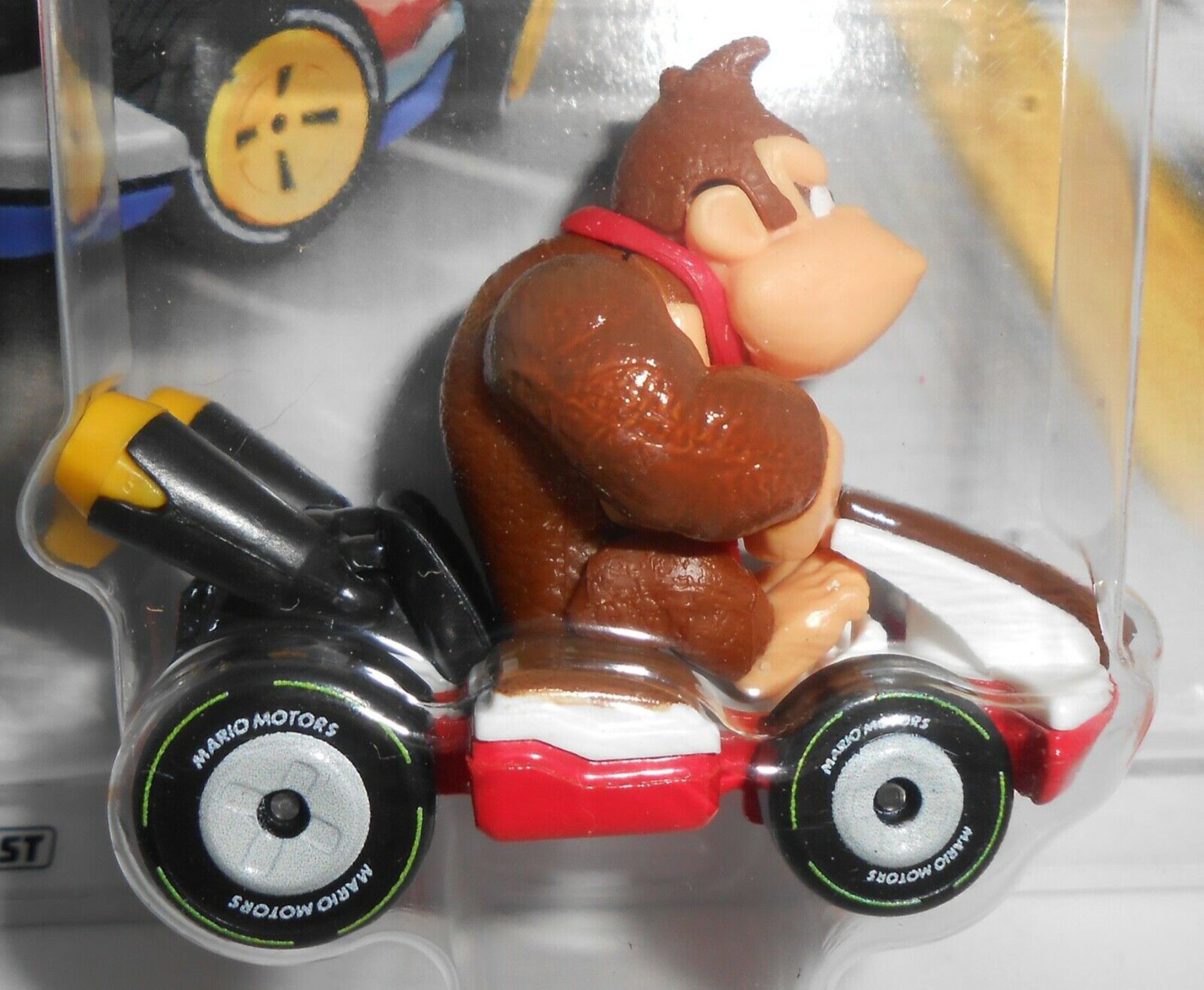 Hot Wheels Mario Kart Donkey Kong - image 2 of 3