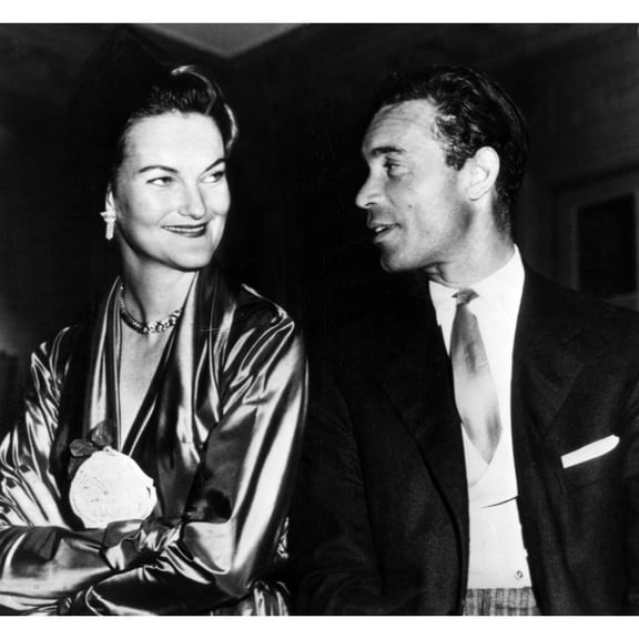 Doris Duke And Husband Porfirio Rubirosa History (24 x 18)