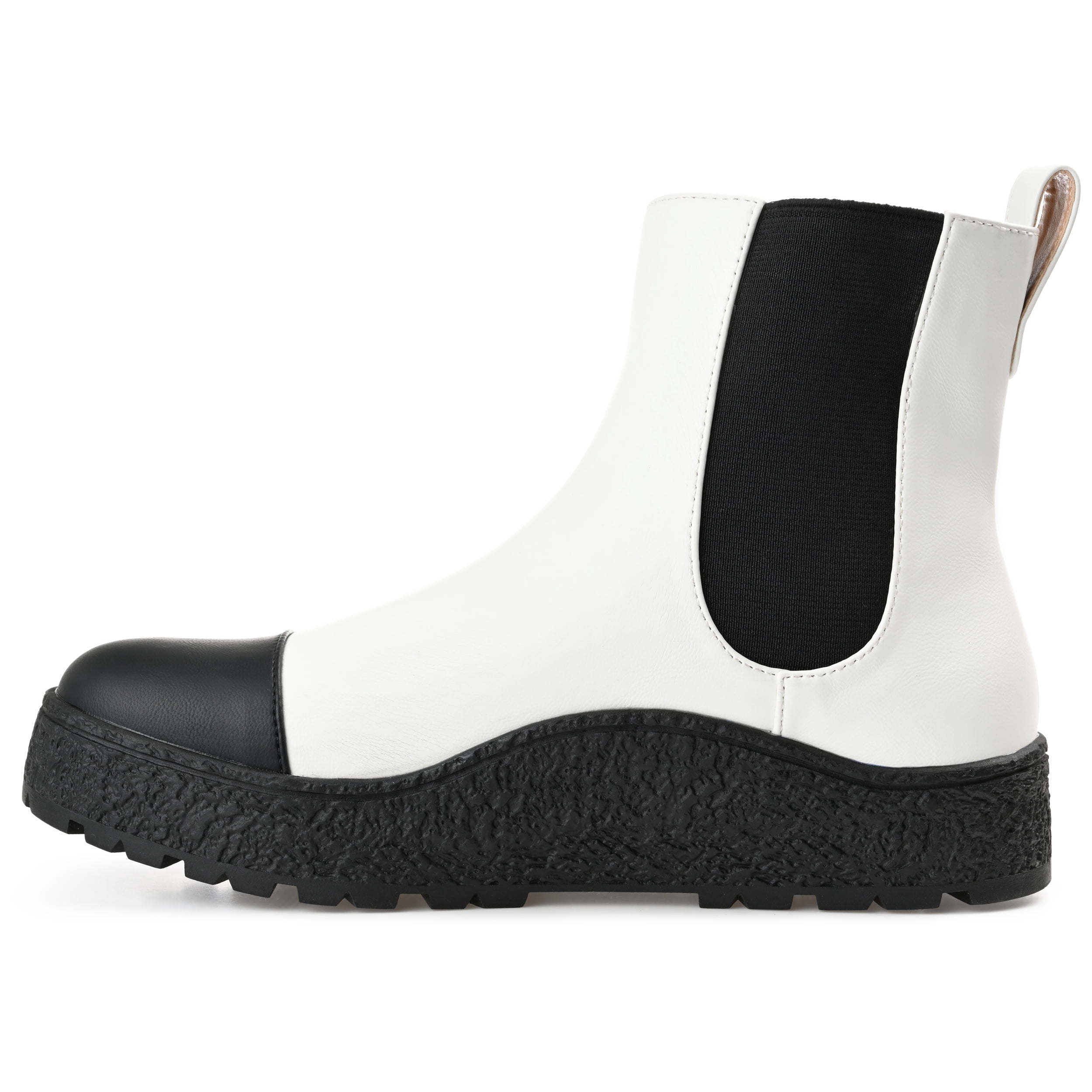 Journee Womens Jenie Round Toe Flat Chelsea Booties