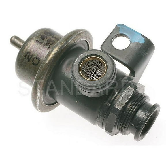 Standard Motor Products PR234 Fuel Injection Pressure Regulator Fits select: 2000-2005 CHEVROLET IMPALA, 2000-2005 BUICK CENTURY