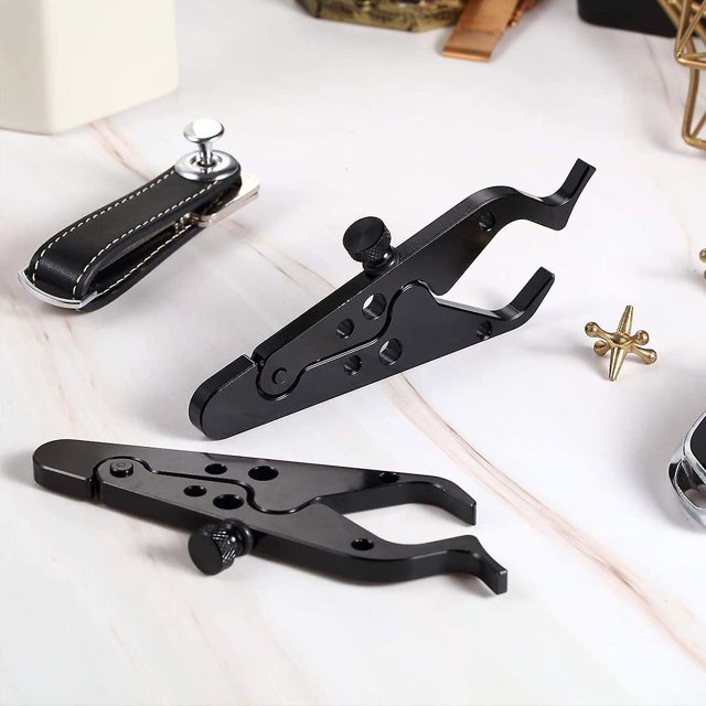 Ayuda universal del acelerador de la motocicleta con anillo de goma Abrazadera del acelerador de crucero Control de crucero ajustable Asistencia de bloqueo del acelerador para motocicletas Scoot ZefeiWu 8390615866903