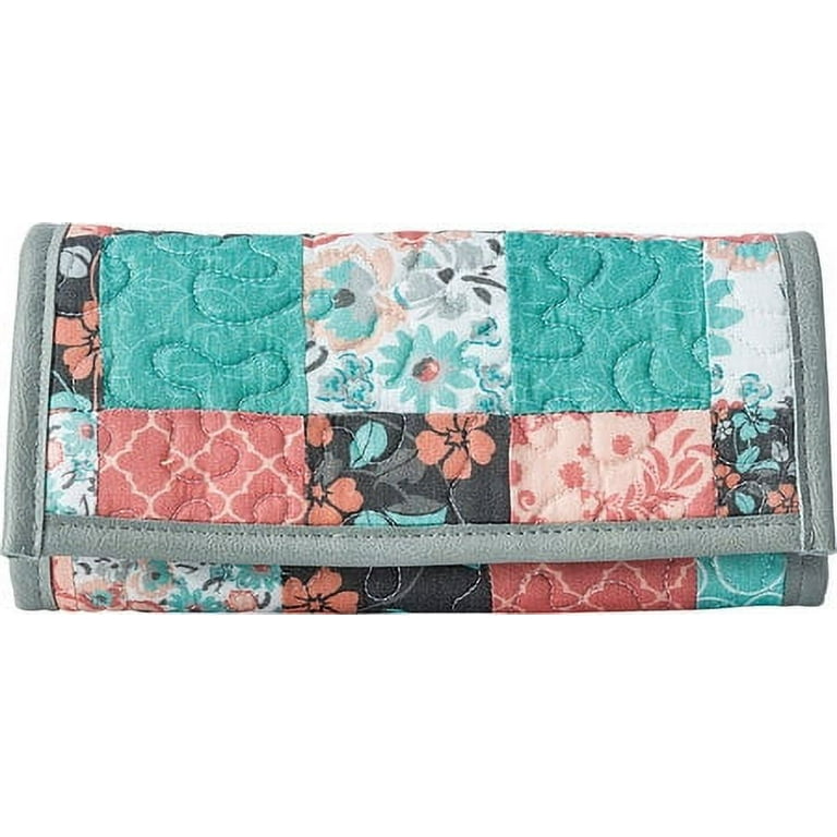 Donna sharp quilted wallets hotsell