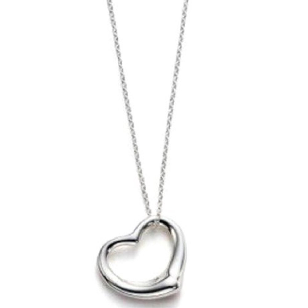 Silver floating heart pendant Clearance