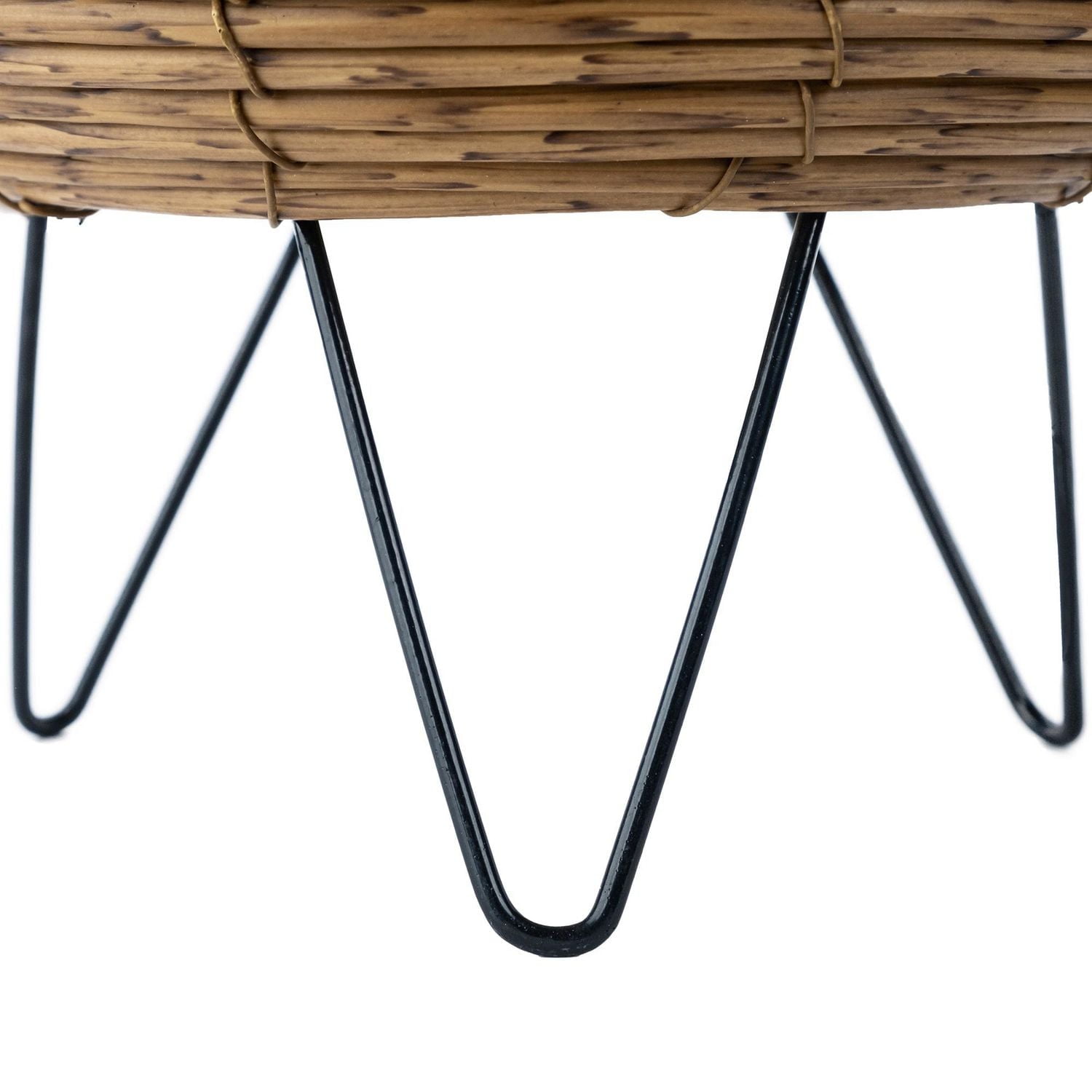 Hometrends 8 INCH WOVEN FOOTED PLANTER