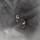 thumbnail image 3 of Pendientes pequeños de circonita con forma de luna y estrella, pendientes minimalistas, marea femenina para dormir sin quitarse los pendientes JM, 3 of 5