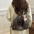 thumbnail image 3 of Mochila de mujer grande para ocio y commuting, nueva colección de invierno 2025, elegante mochila de espalda o bandolera tote., 3 of 10