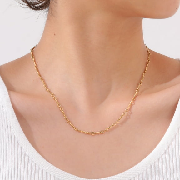 Simple Gold Chain Necklace for Women 18K Gold Plated Stainless Steel Hypoallergenic Link Necklaces Jewelry for Her