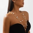 thumbnail image 3 of Collar de perlas de múltiples capas de lujo ligero de estilo francés, elegante collar de pendientes con diseño estilo Chanel, 3 of 5