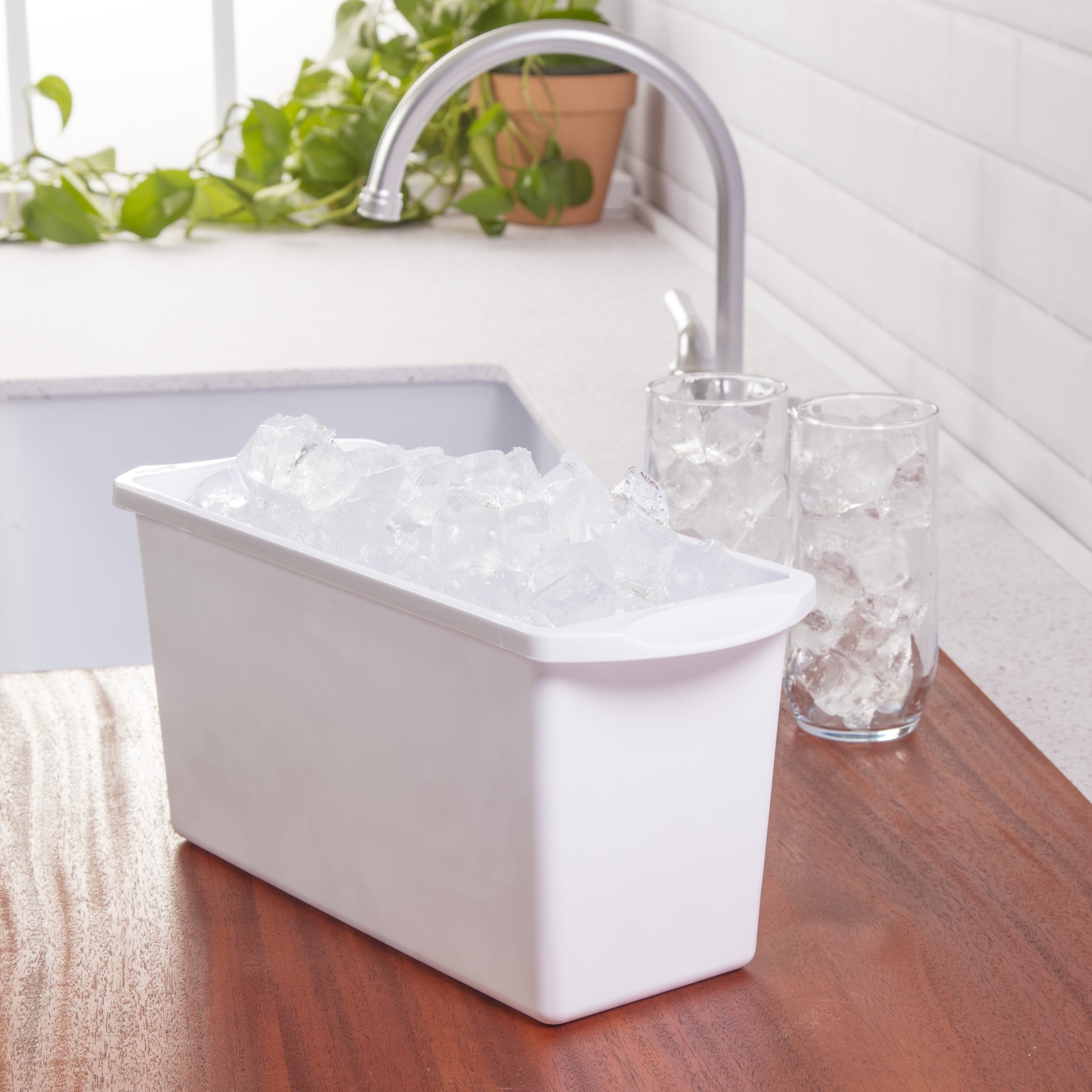 (4 pack) Mainstays Ice Cube Bin, Narrow Design, Freezer-Safe, Durable Food-Safe Plastic, BPA-Free, White
