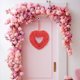 thumbnail image 1 of Fiudx Guirnalda de Corazones para San Valentín, Romántica Corona de Flores de Seda, Elegante Cinta Decorativa, Decoración para Propuesta de Matrimonio, Decoración para La Entrada de La Casa, Fácil Cu, 1 of 3