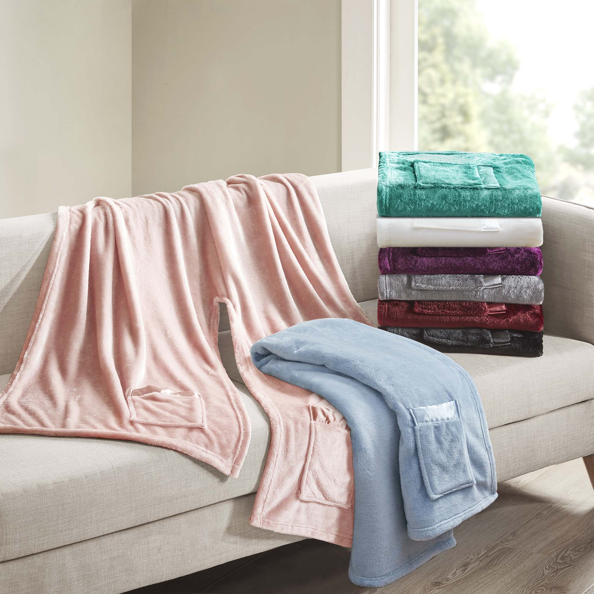 Giftable and Wearable Angel Wrap Plush Throw Blanket with Pockets, Cream - image 3 of 5