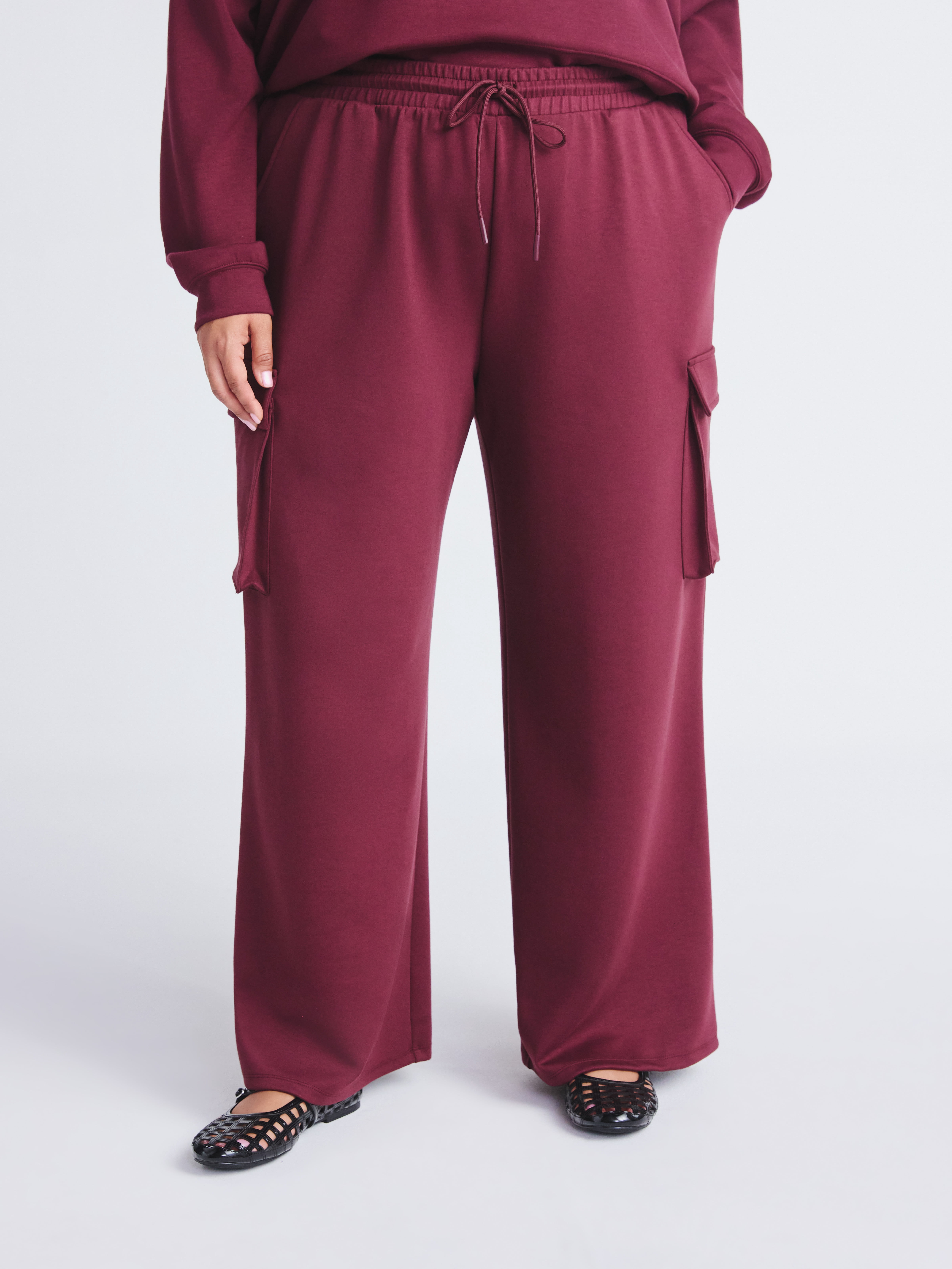 Scoop Women's and Women's Plus New Scubaknit Cargo Pants, Sizes XS-4X