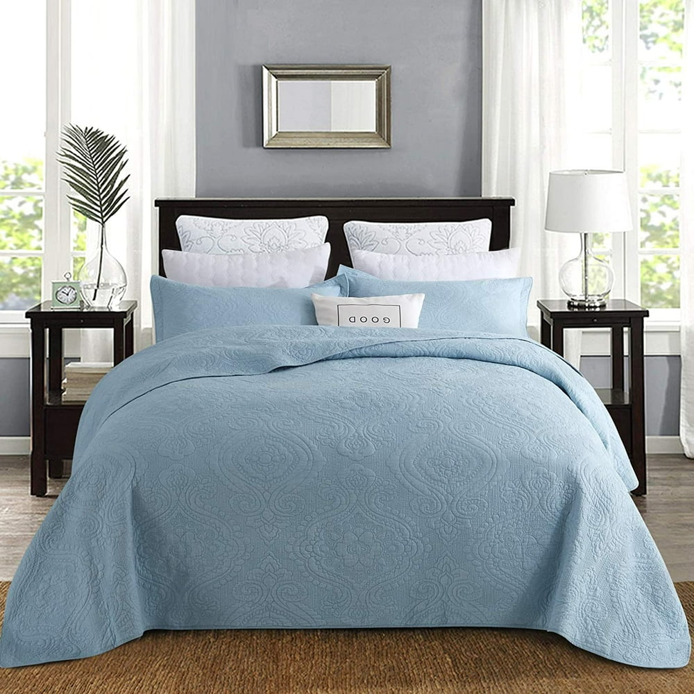 100 highdensity Cotton Embroidered Quilt Bedspread Comforter Set