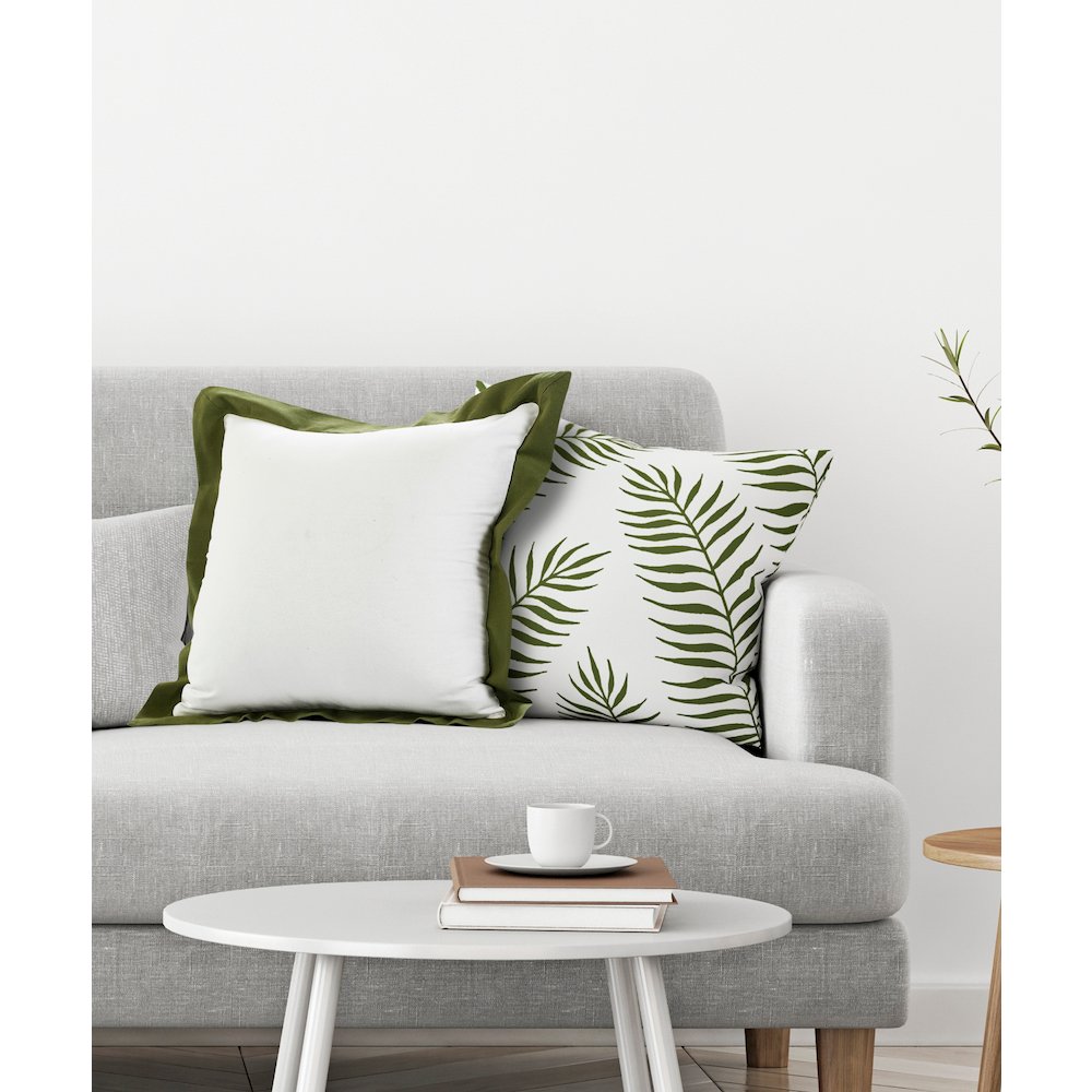 LR Home Ox Bay Hand-Woven White/Green Bordered All-Natural Cotton Pillow Cover